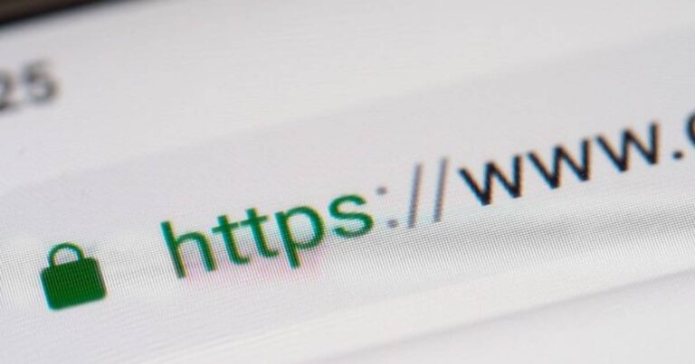 Website URL for registered domains in Warrnambool