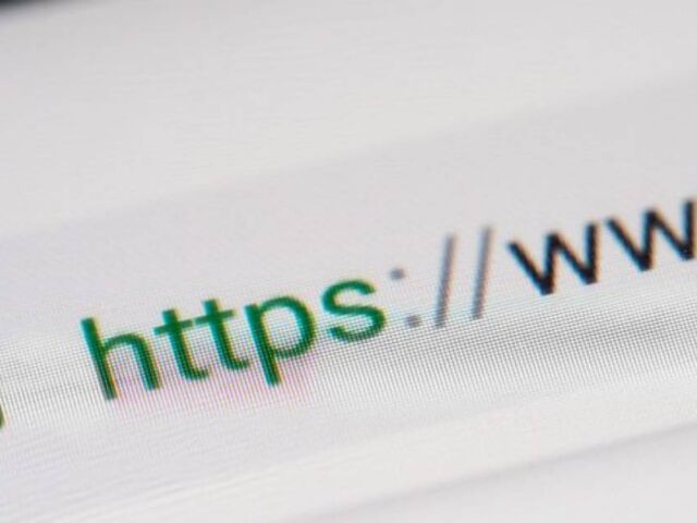 Website URL for registered domains in Warrnambool